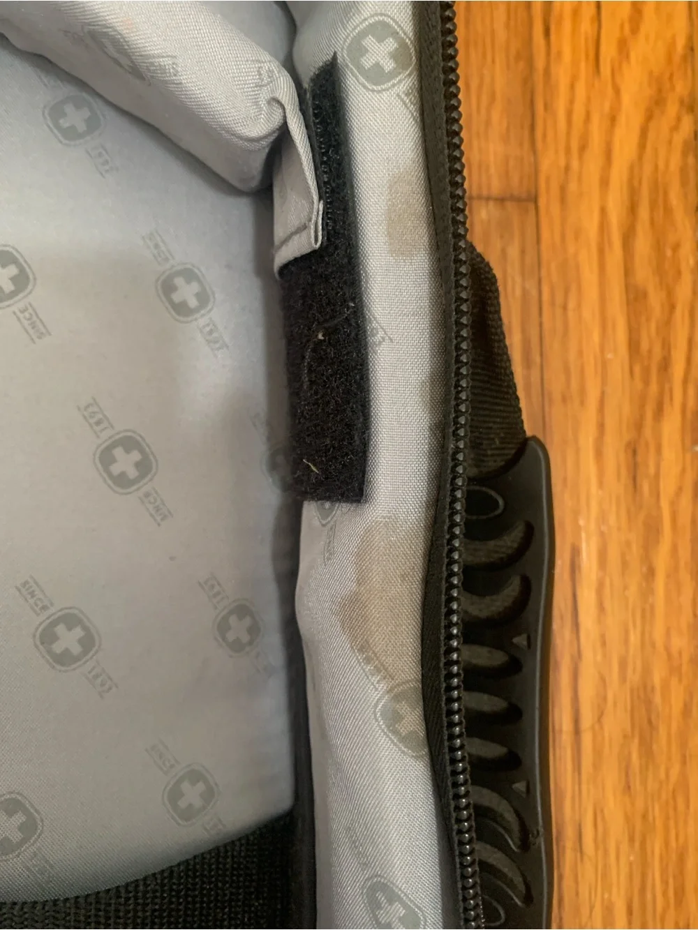 Wegner Swissgear Black Laptop Briefcase Messenger Bag with Shoulder Strap